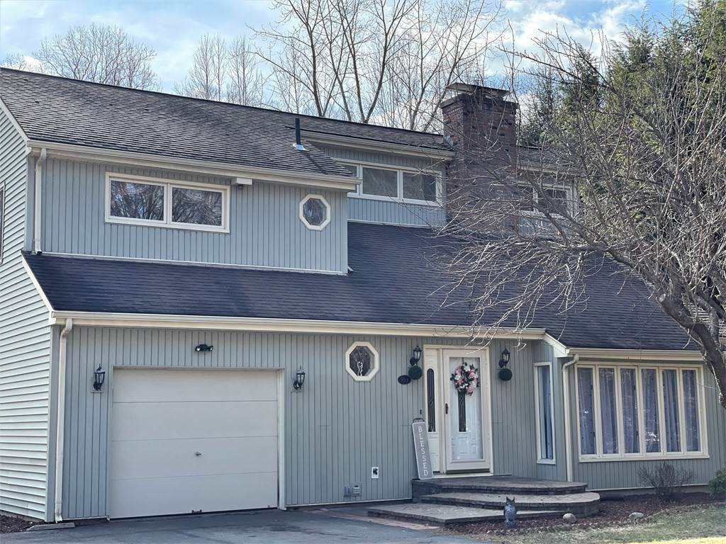 954 Russell Rd - Photo 1