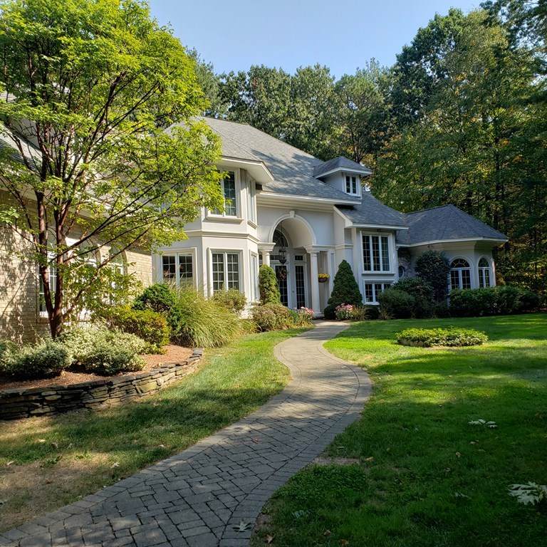 22 Meadow Lane - Photo 1