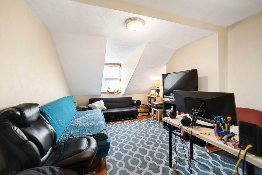 248 Shawmut - Photo 1