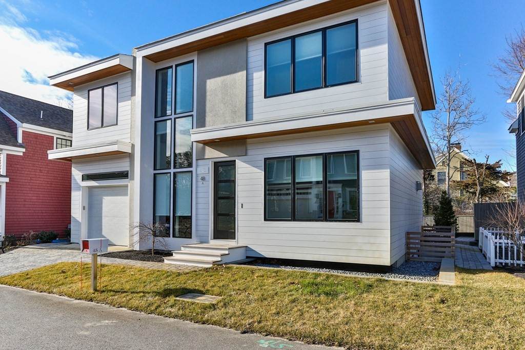 48 Winslow Street - Photo 1