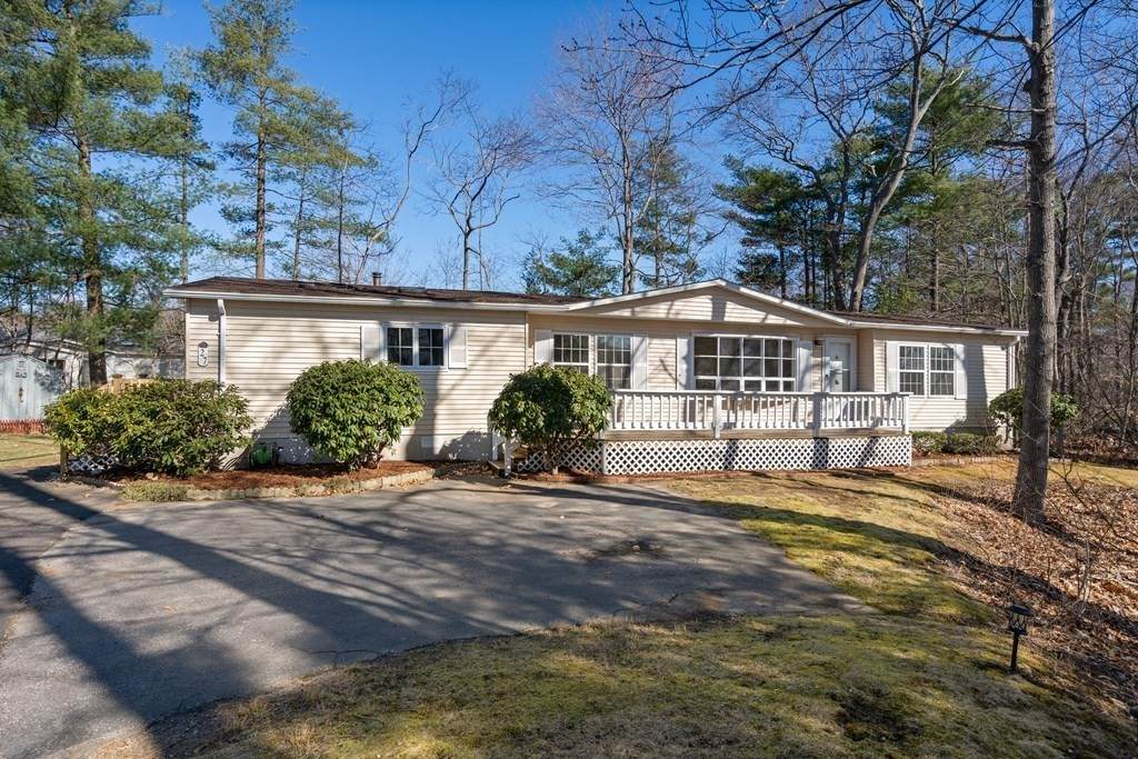 27 Birch Street - Photo 1