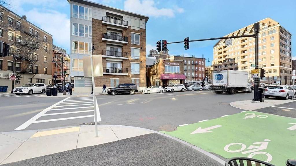 266 Commercial St - Photo 1
