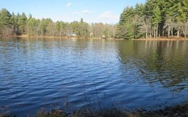 7 Lakeshore Dr - Photo 1