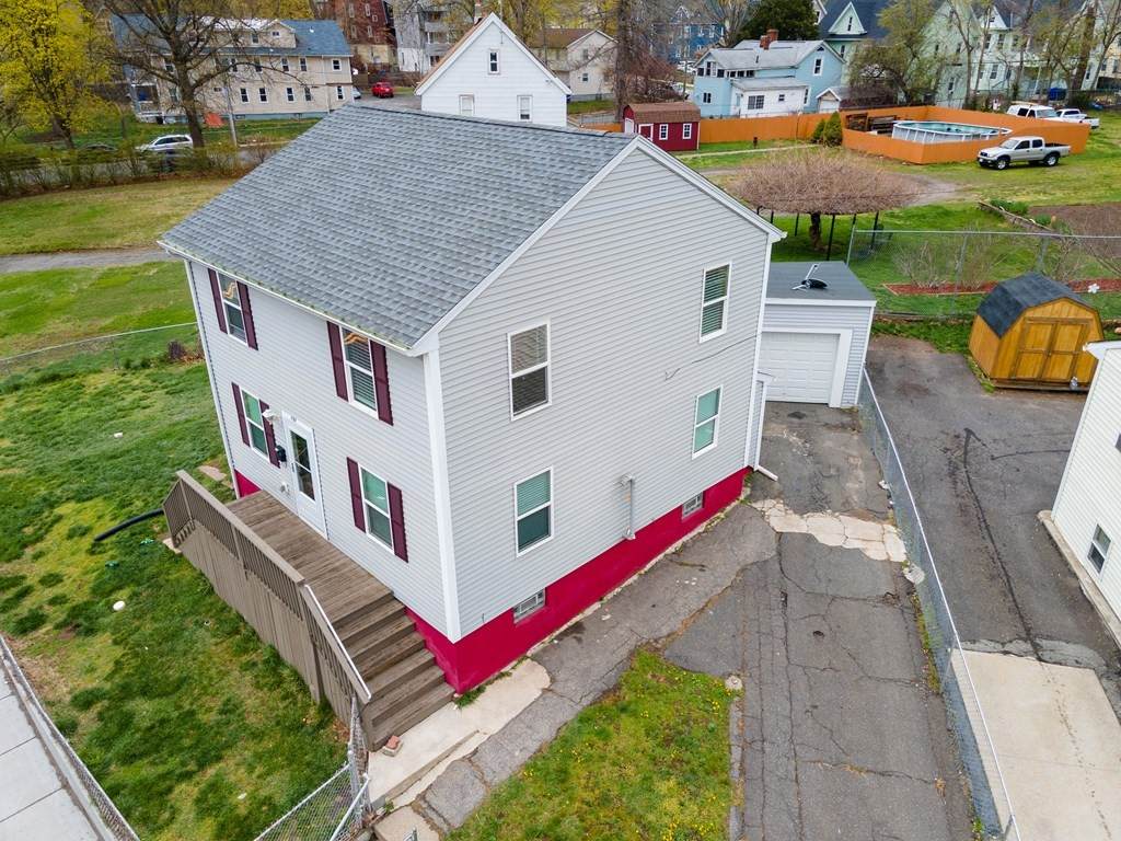 272 Mill St - Photo 1