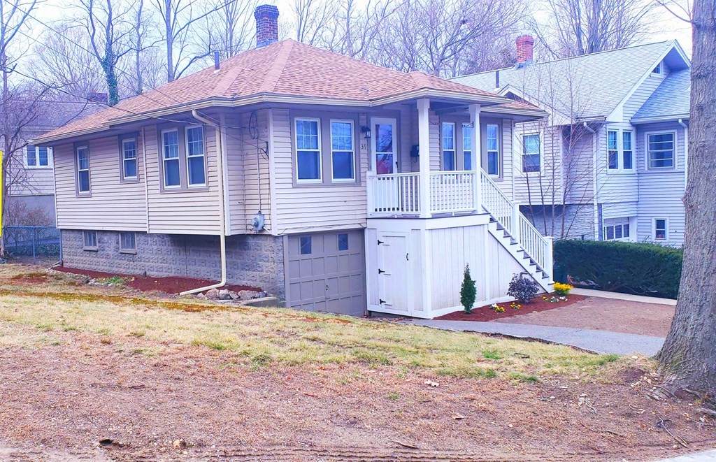 39 Aaron Street - Photo 1
