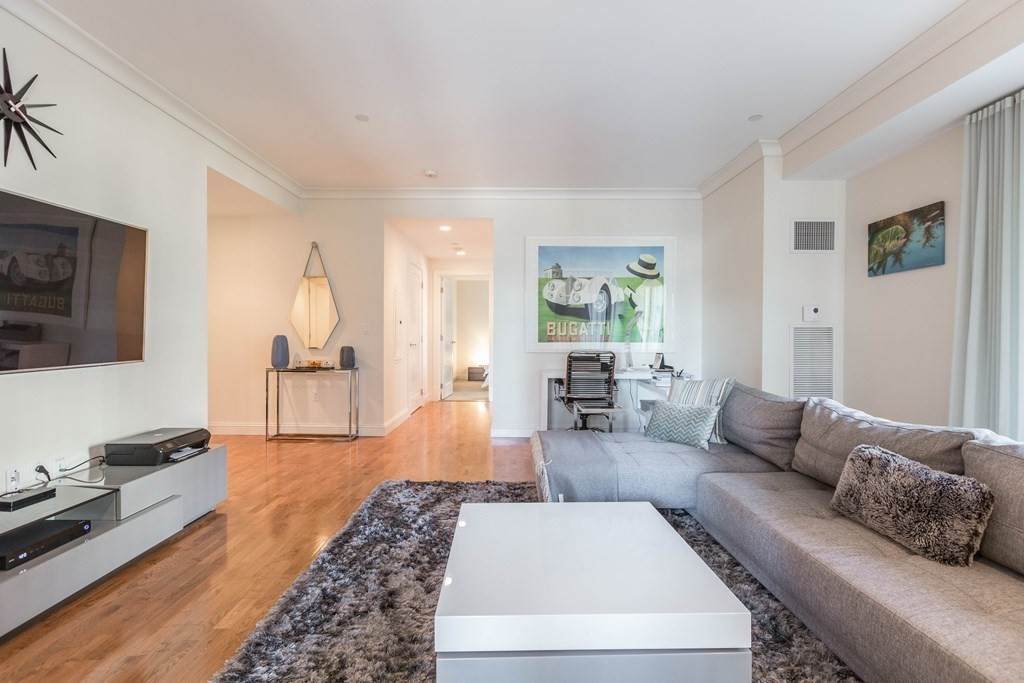 778 Boylston - Photo 1