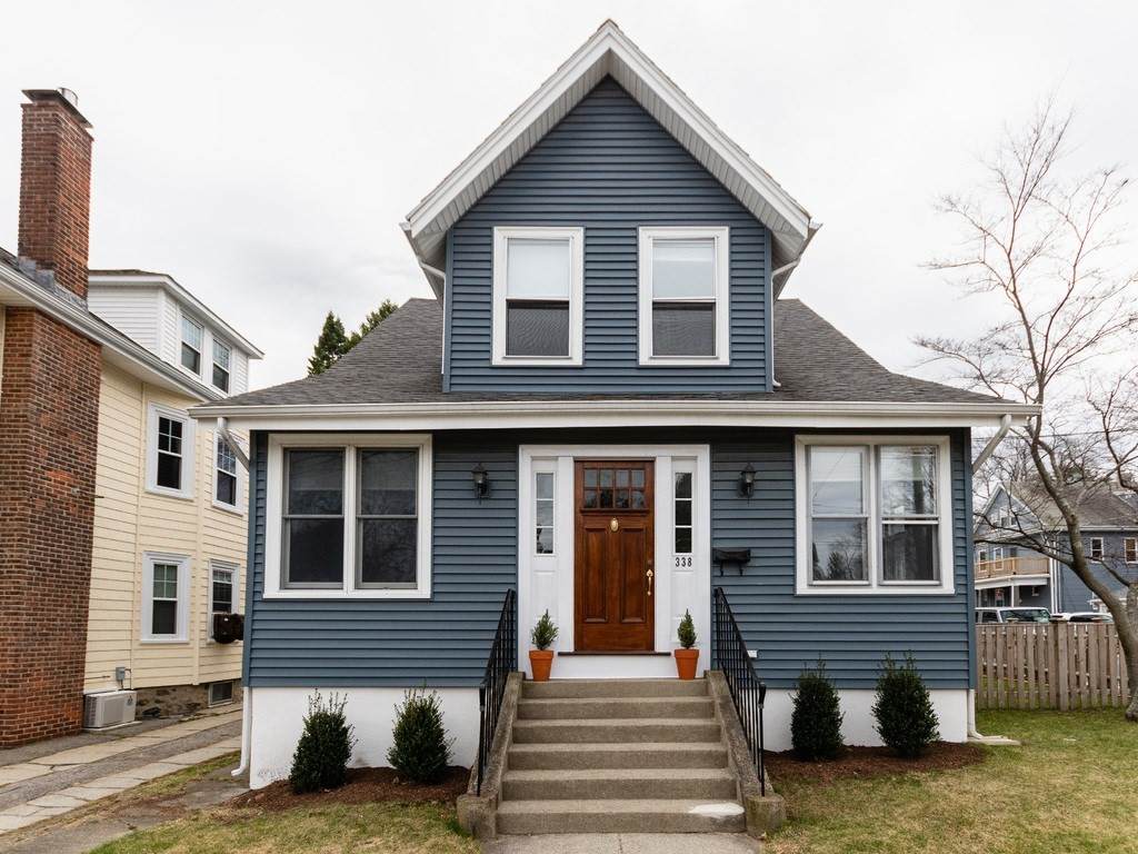 338 Belmont St - Photo 1