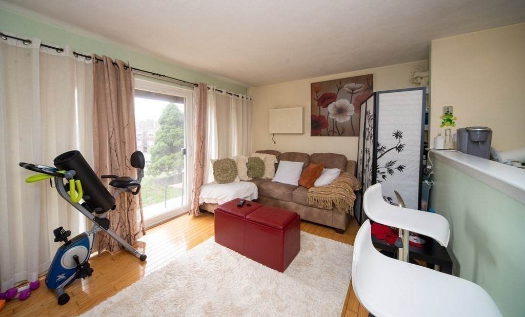 109 Walnut Street - Photo 1