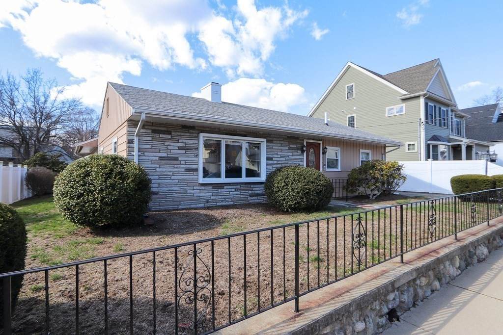 14 Ansonia Rd - Photo 1