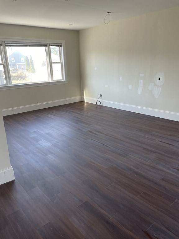 47 Rand St - Photo 1