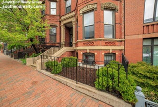 420 Massachusetts Ave - Photo 1