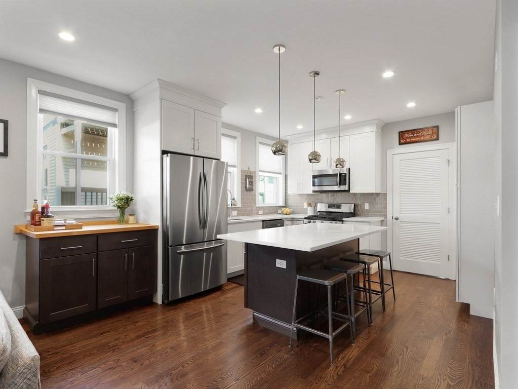 80 Winthrop St - Photo 1