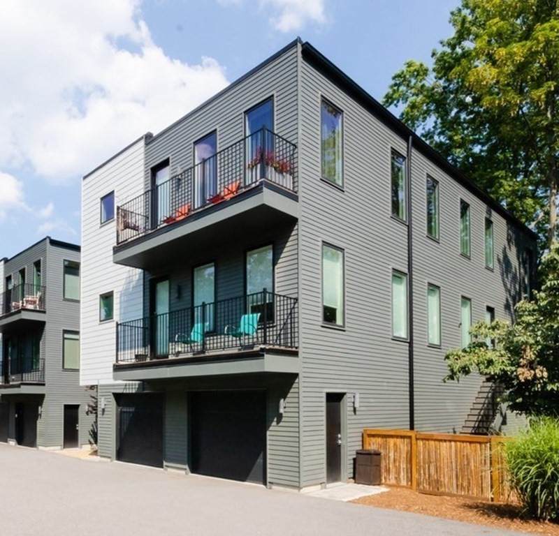 5 Danforth St - Photo 1