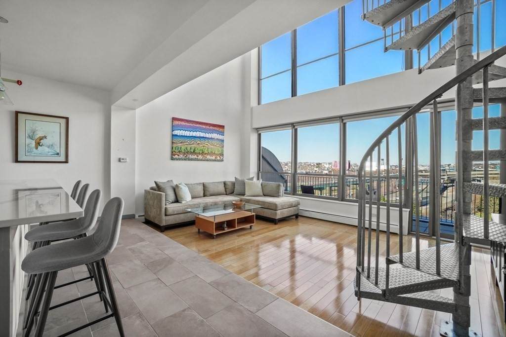 156 Porter St - Photo 1