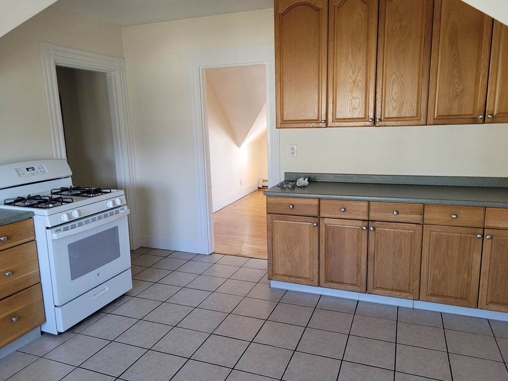 51 Fremont Ave - Photo 1