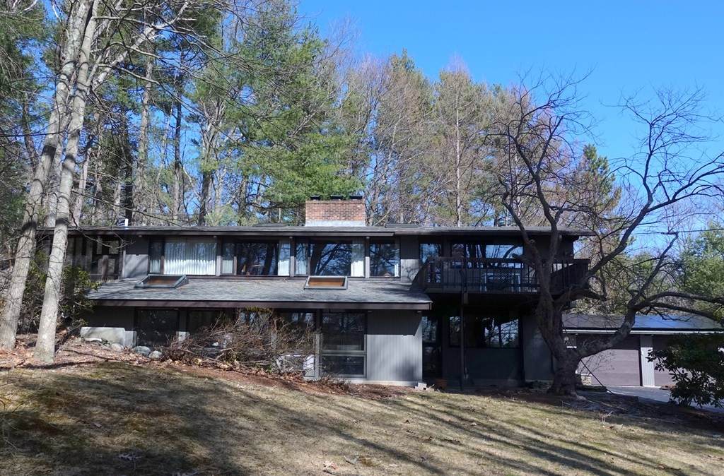 207 Tower Rd - Photo 1