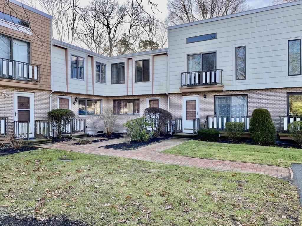 329 W Main St - Photo 1