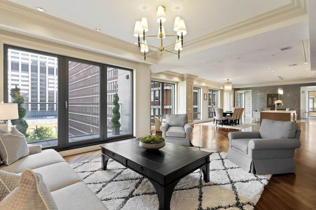 776 Boylston St - Photo 1