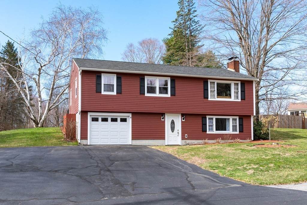 4 Mohawk Dr - Photo 1