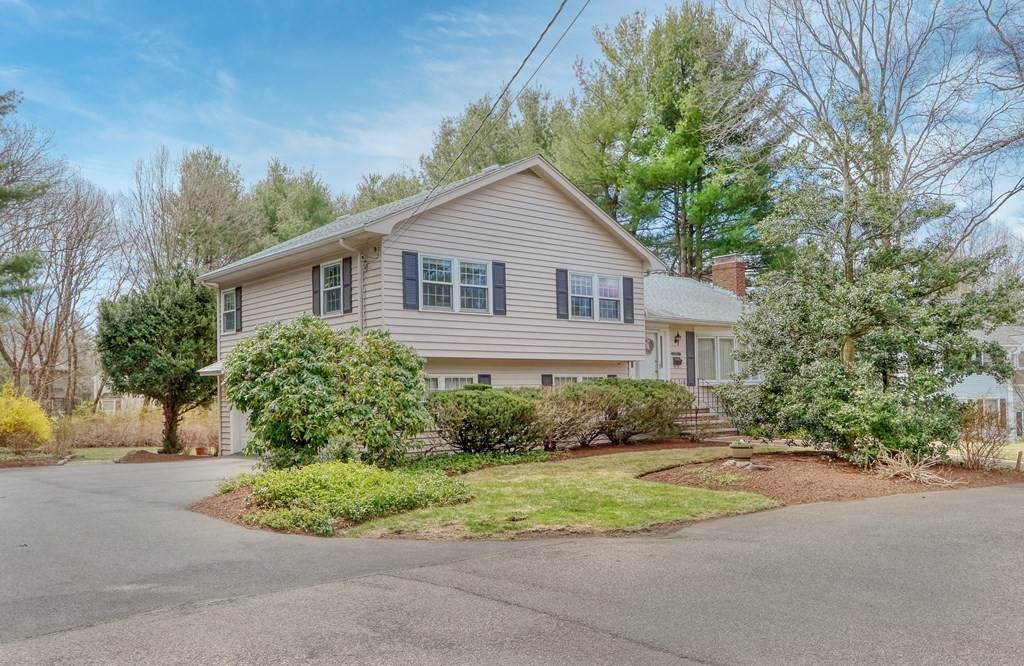 212 Strasser Avenue - Photo 1