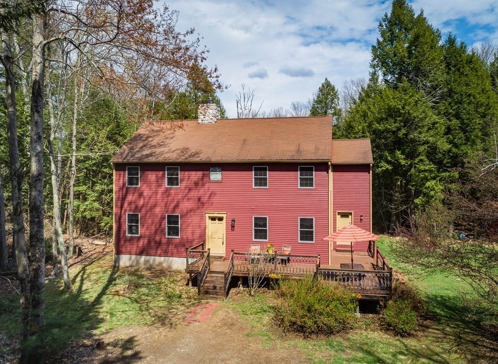 360 Stebbins St - Photo 1