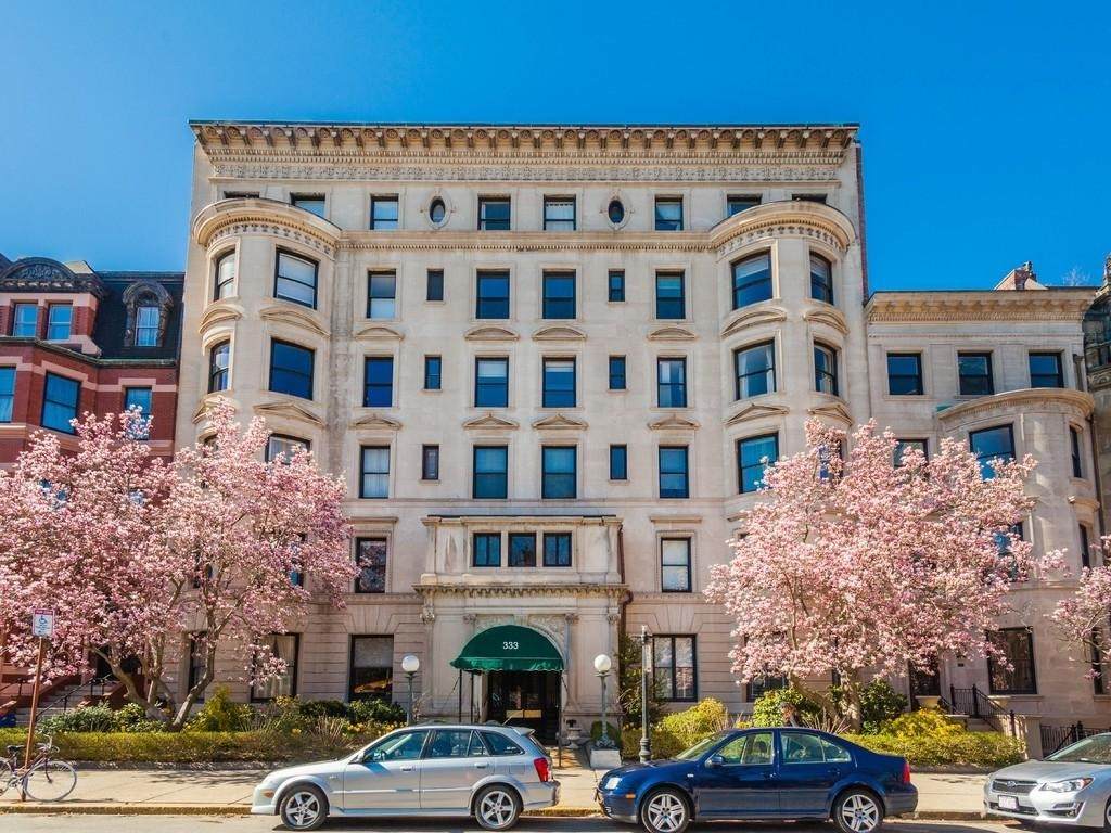 333 Commonwealth Ave - Photo 1