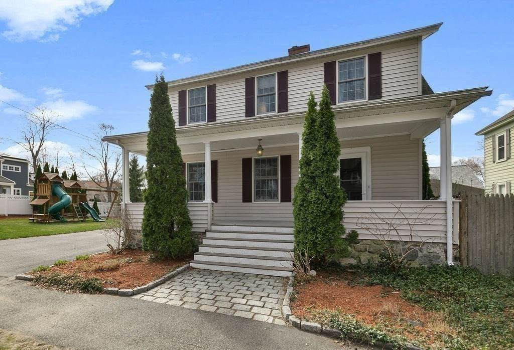 172 Middlesex Street - Photo 1