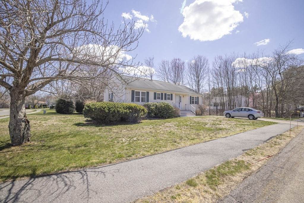 60 Crystal Water Dr - Photo 1