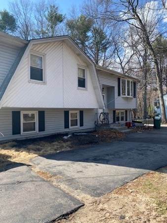 343 Oak St - Photo 1