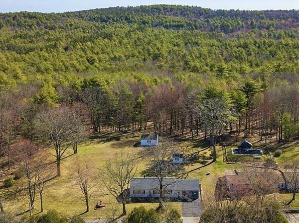 1077 Old Keene Rd - Photo 1