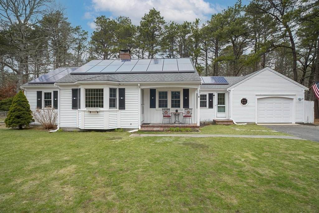 48 Monomoy Road - Photo 1