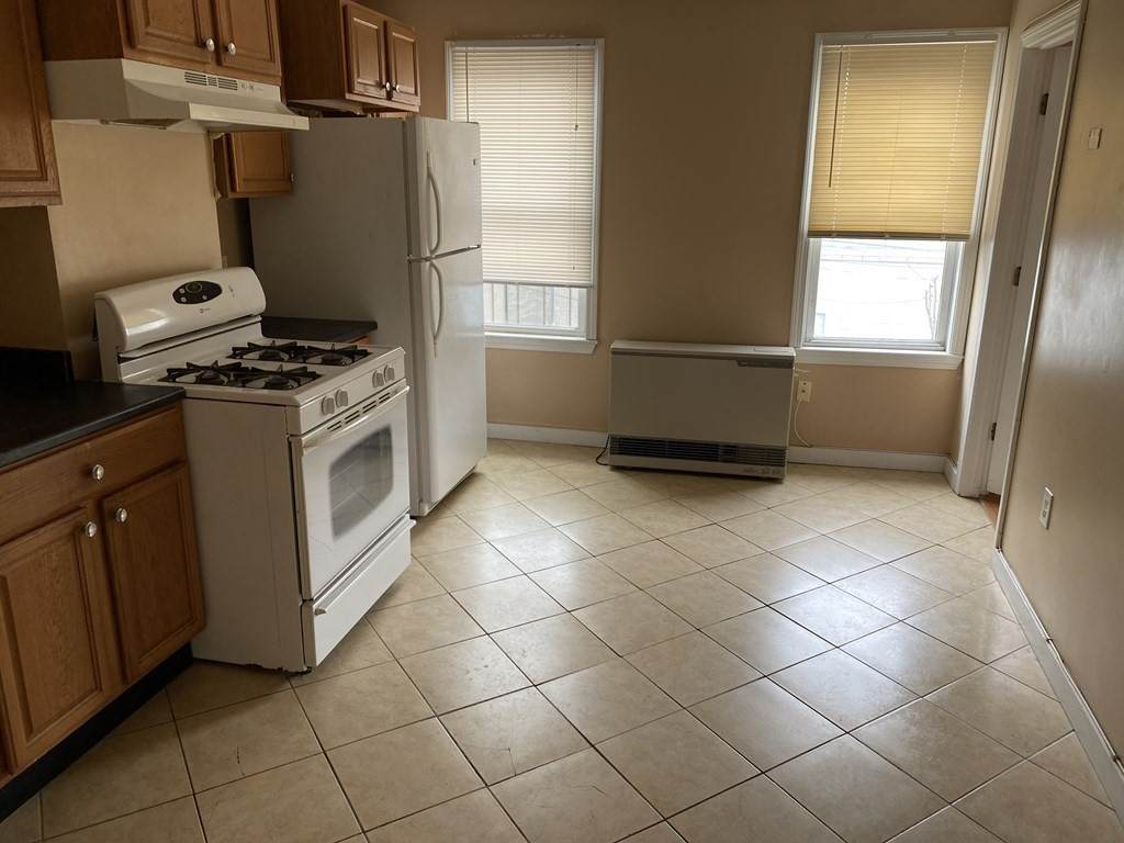 80 Brooks - Photo 1