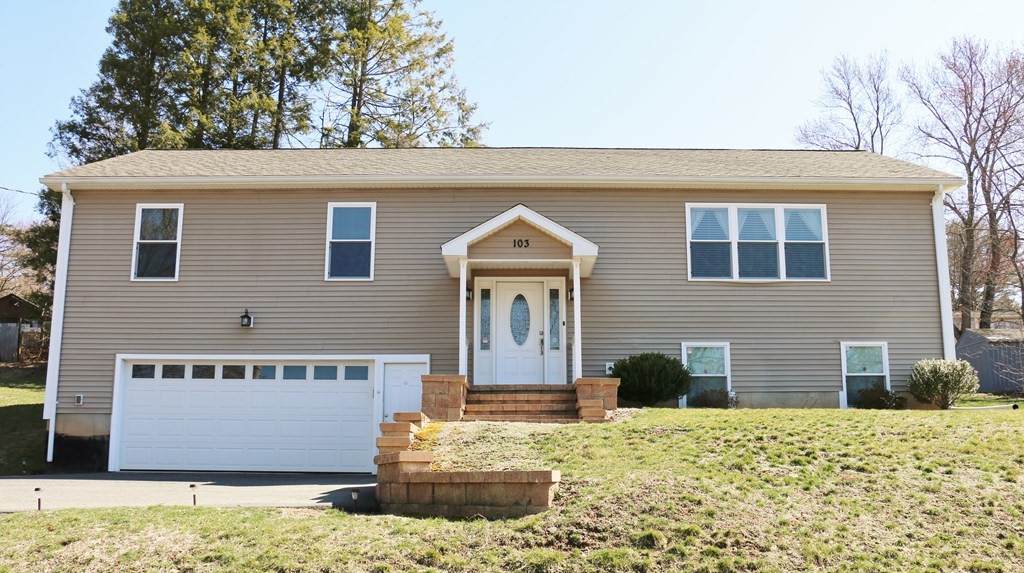 103 Bonair Ave - Photo 1