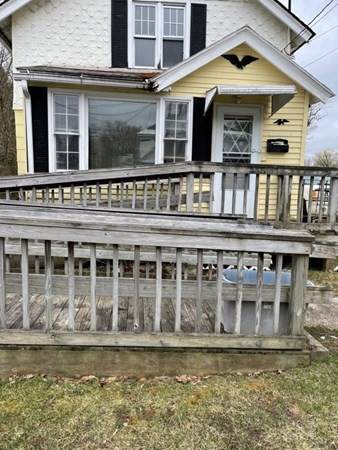 51 Mcarthur St - Photo 1