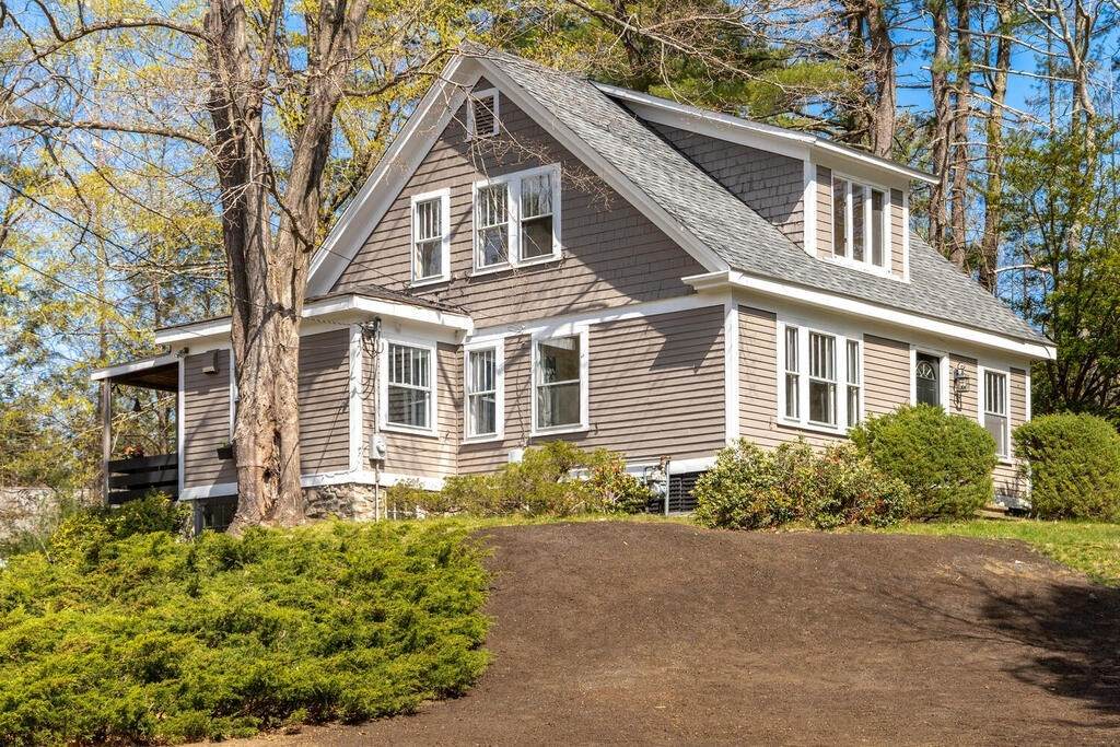 601 Peakham Road - Photo 1