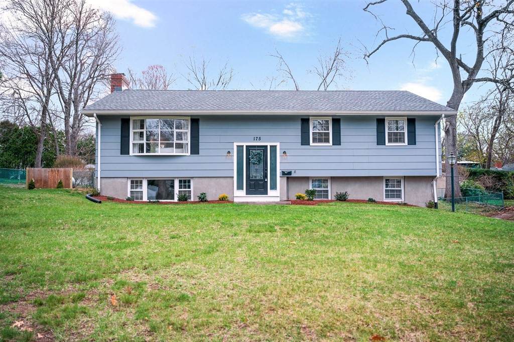 175 Meadowlark Dr - Photo 1