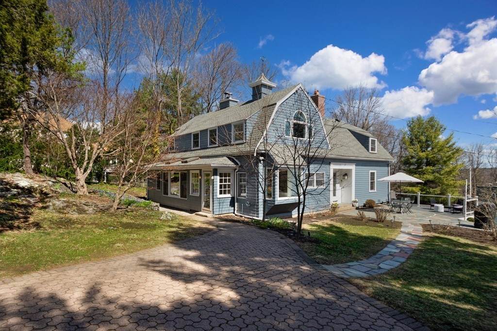 31 Myopia Rd - Photo 1