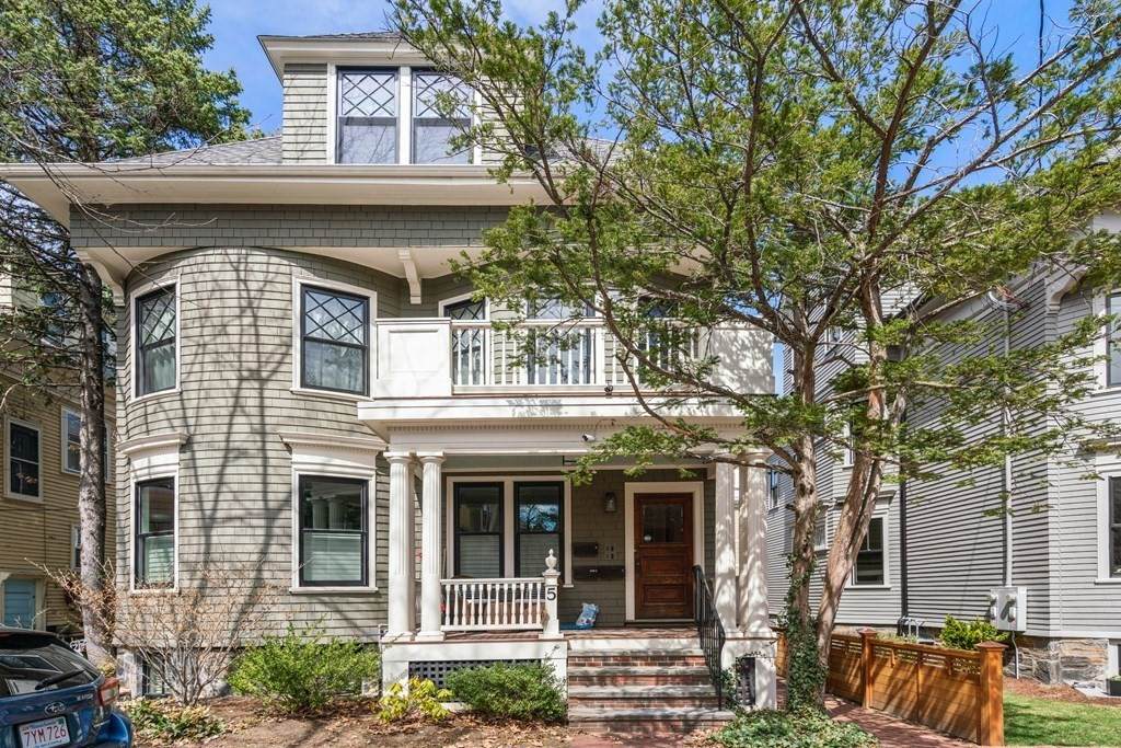 5 Exeter Park - Photo 1