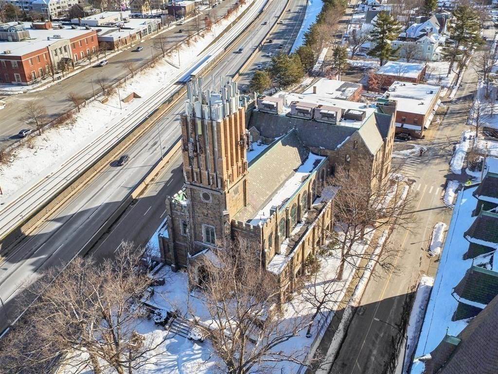 288 Walnut St - Photo 1