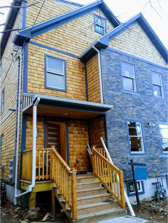 11 Clare Ave in Roslindale.Boston - Photo 1