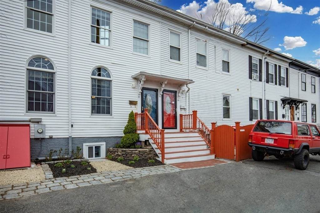 18 Mondamin Ct - Photo 1