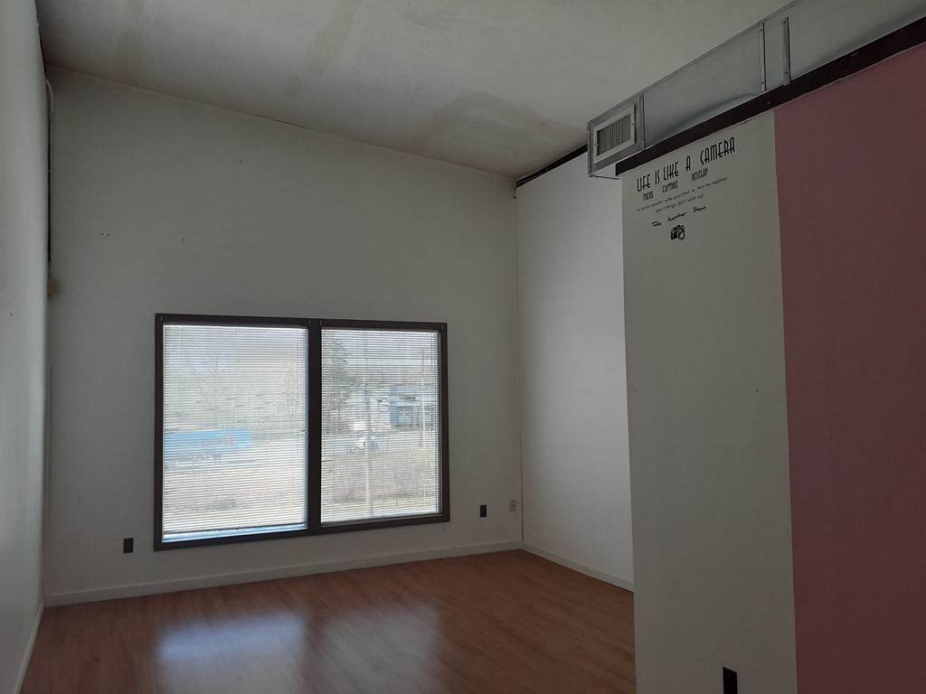 65 Southbridge St - Photo 1