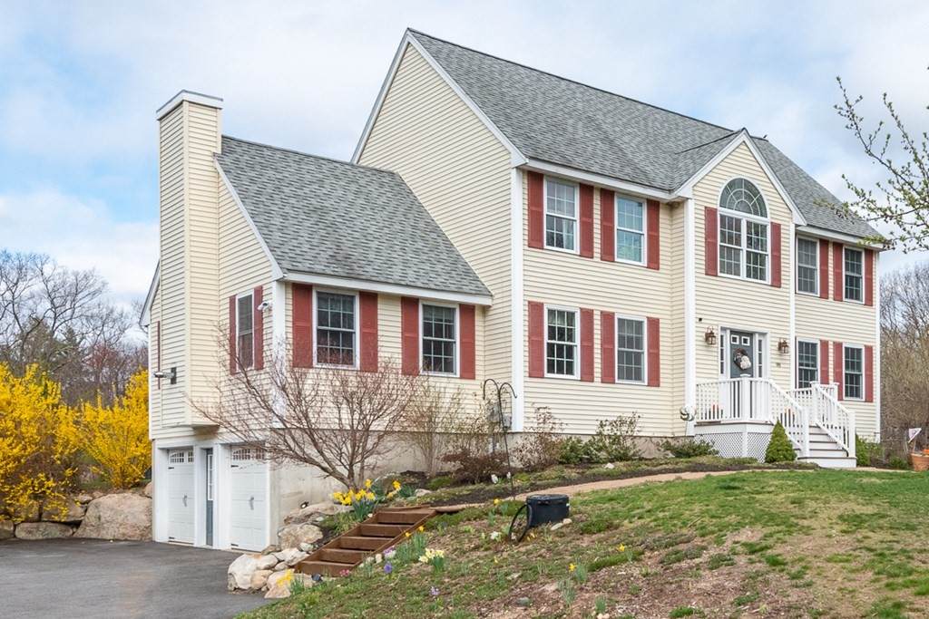 98 N End Rd - Photo 1