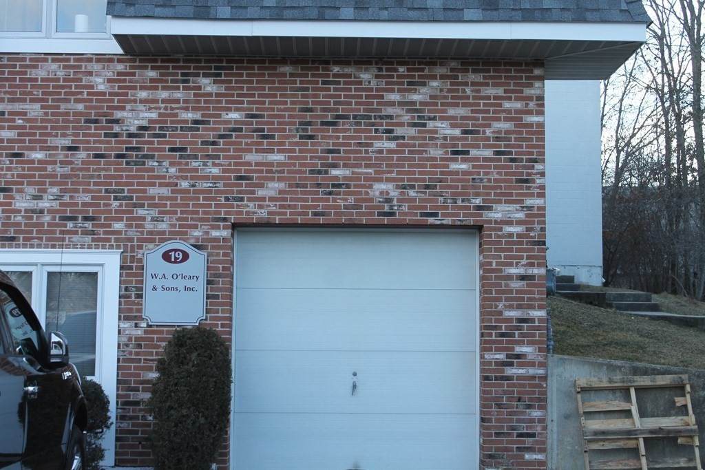 916 Pleasant St. - Photo 1