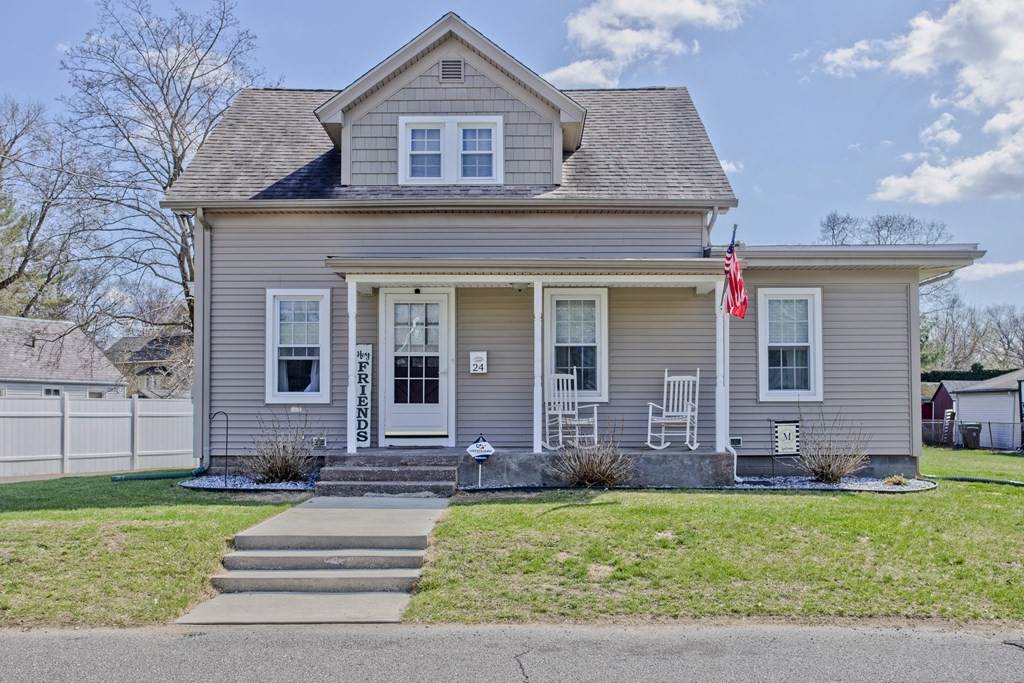 24 Ross Avenue - Photo 1