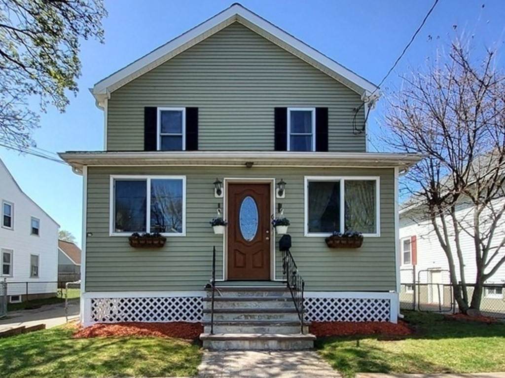 62 Bennett St - Photo 1
