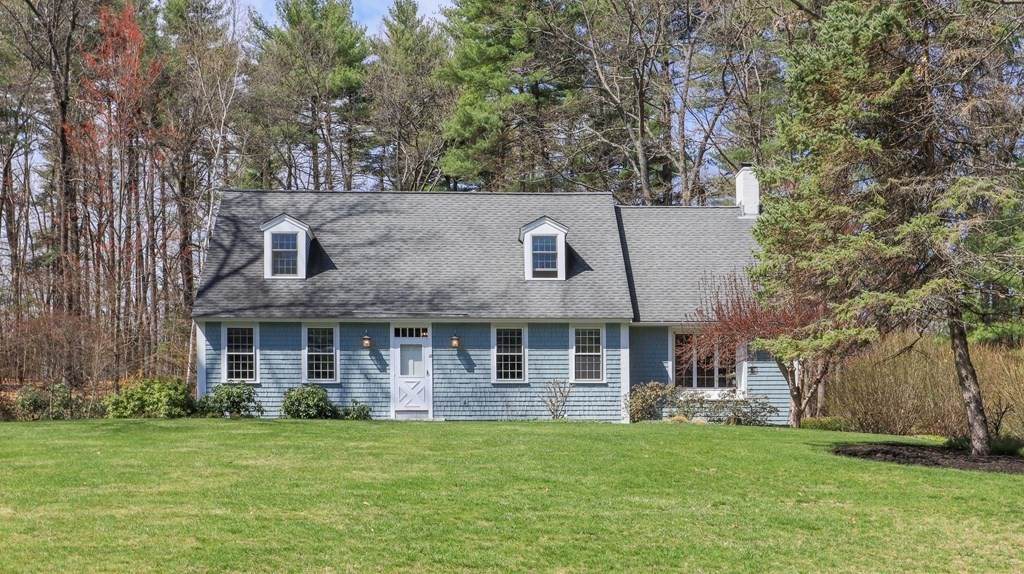 12 Saddle Lane - Photo 1