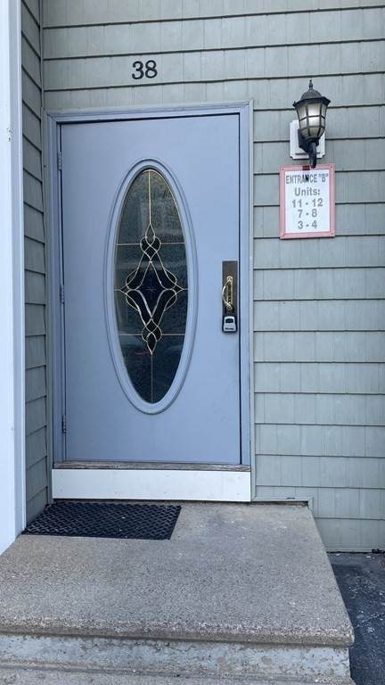 38 Walker St - Photo 1