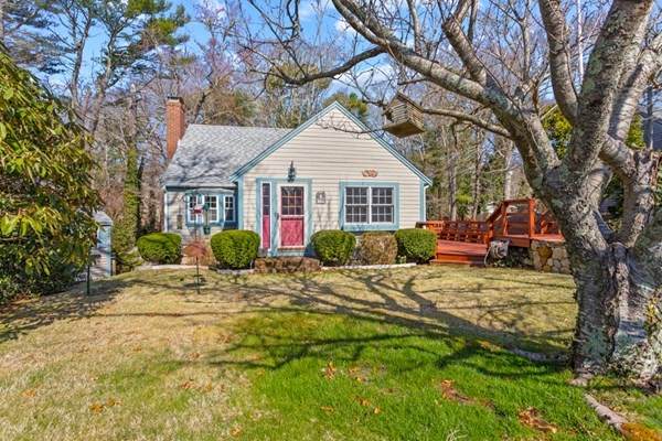 580 Sandwich Road - Photo 1