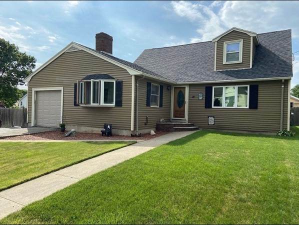 81 6Th St - Photo 1